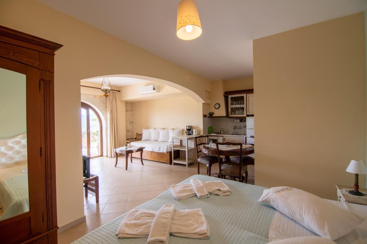 Kritamos Villa & Apartments Kamilari Buitenkant foto