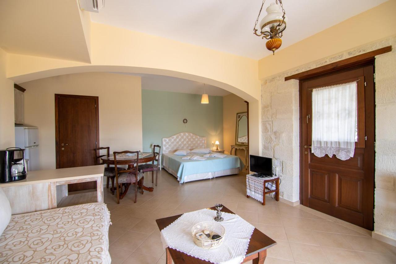Kritamos Villa & Apartments Kamilari Buitenkant foto